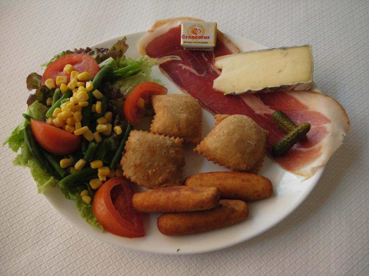 Hotel Restaurant Le Chamois Ансель Экстерьер фото