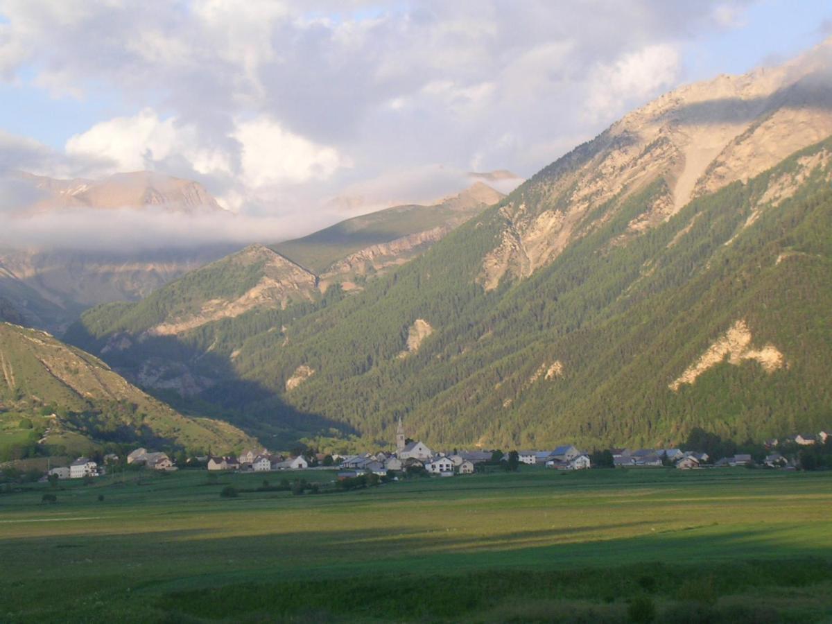Hotel Restaurant Le Chamois Ансель Экстерьер фото